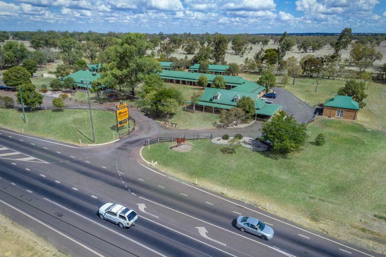 Overlander Homestead Motel Roma Exterior foto